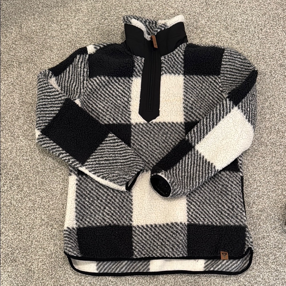 LIV Outdoors Checkered Pullover